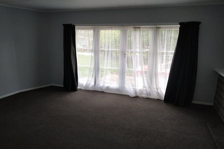 Photo of property in 75 Cameron Crescent, Masterton, 5810