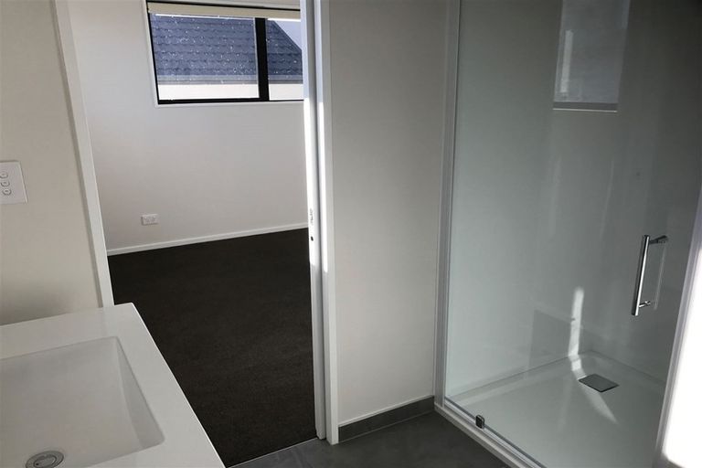 Photo of property in 3/46 Champion Street, Edgeware, Christchurch, 8013