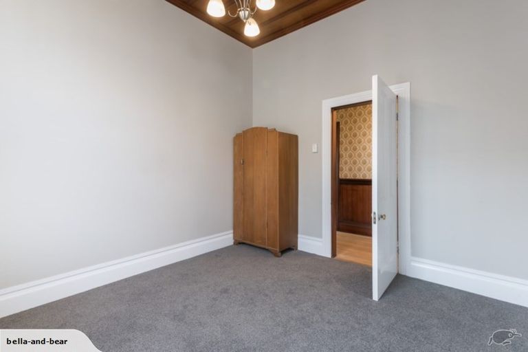 Photo of property in 21 Railway Street, Helensville, 0800