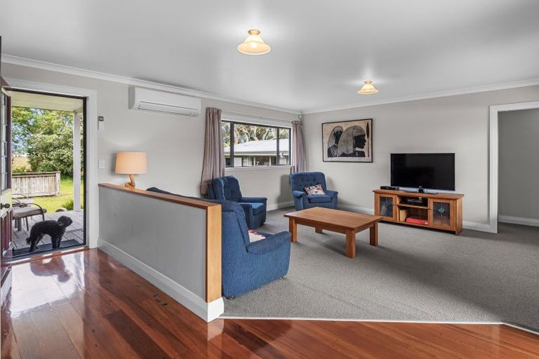 Photo of property in 38 Albany Road, One Tree Point, 0118