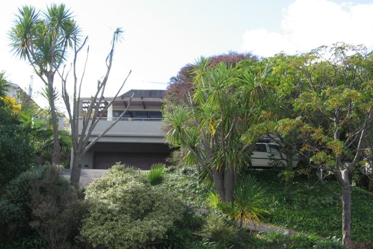 Photo of property in 30 Morrow Avenue, Bucklands Beach, Auckland, 2012