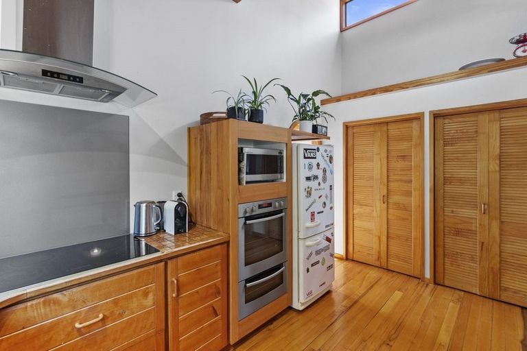 Photo of property in 32 Mount Avenue, Pauanui, Hikuai, 3579