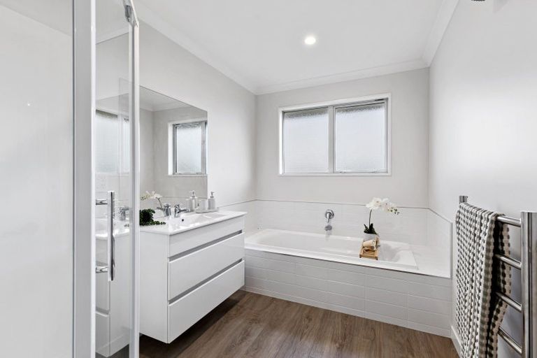 Photo of property in 4 William Hyde Place, Darfield, 7510
