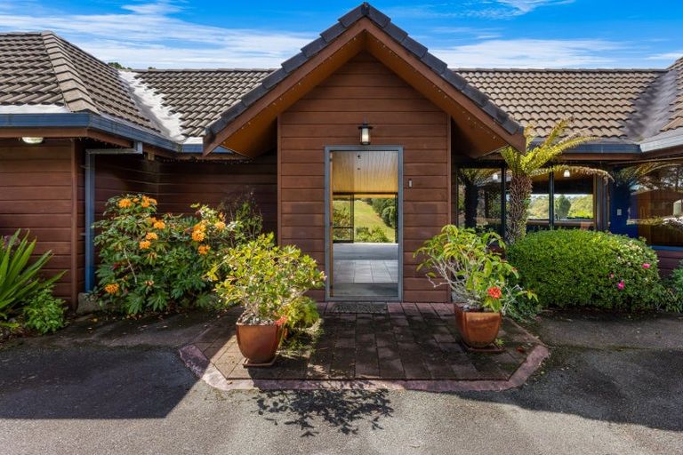 Photo of property in 24 Access Heights, Kerikeri, 0230