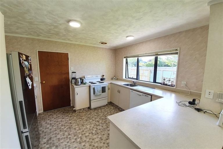 Photo of property in 24 Sheffield Street, Awapuni, Palmerston North, 4412