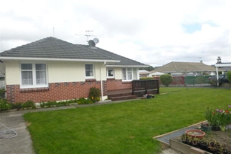 Photo of property in 29d Merton Street, Trentham, Upper Hutt, 5018