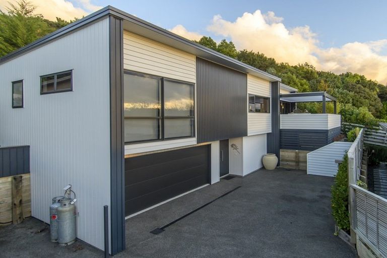 Photo of property in 133 Lakes Boulevard, Pyes Pa, Tauranga, 3112