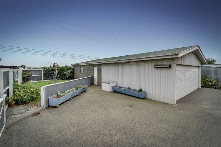 Photo of property in 61 Boston Avenue, Hornby, Christchurch, 8042