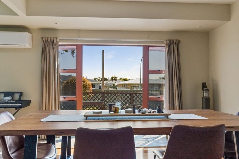 Photo of property in 18 Mccarthy Street, Hawera, 4610