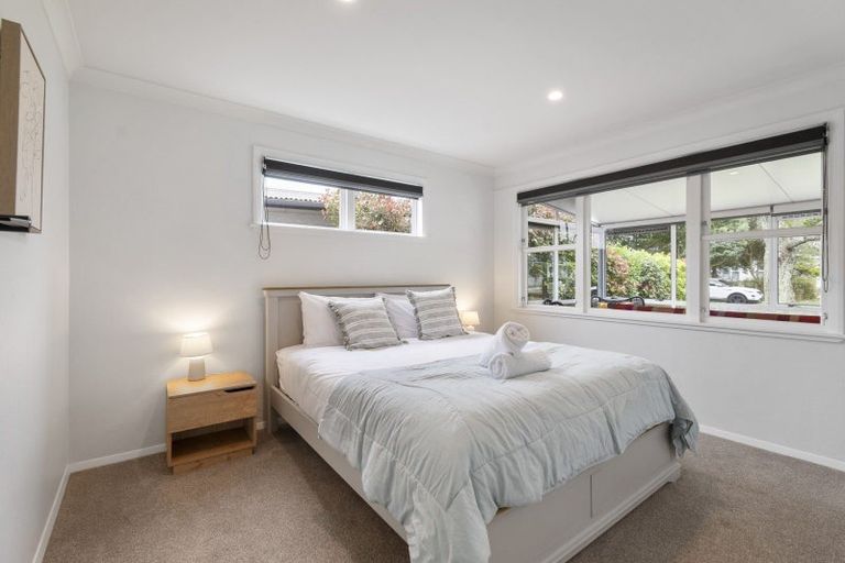 Photo of property in 6 Ruha Street, West End, Palmerston North, 4412