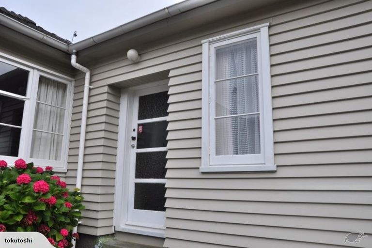 Photo of property in 79 Broderick Road, Johnsonville, Wellington, 6037