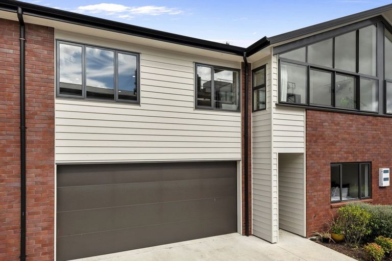 Photo of property in 15u3 Cook Street, Hamilton East, Hamilton, 3216