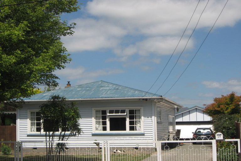 Photo of property in 13 Meadowville Avenue, Spreydon, Christchurch, 8024