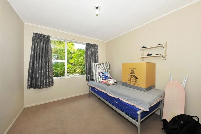 Photo of property in 24 Chilton Drive, Mairehau, Christchurch, 8052