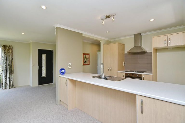 Photo of property in 3 Reeves Road, Rangiora, 7400