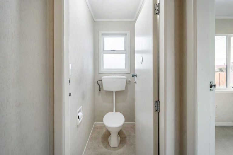 Photo of property in 123 Bellevue Road, Brookfield, Tauranga, 3110