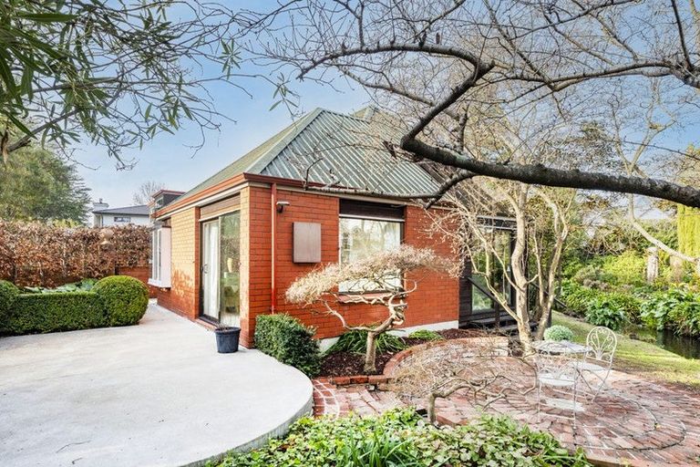 Photo of property in 14a Glandovey Road, Fendalton, Christchurch, 8052