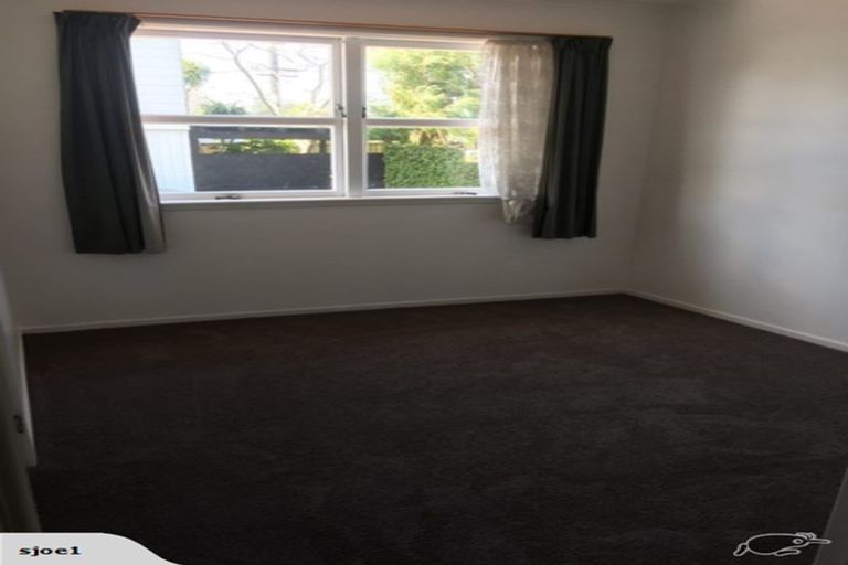 Photo of property in 53 Glendale Road, Glen Eden, Auckland, 0602