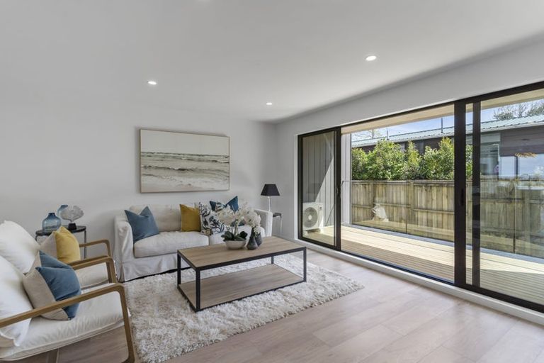 Photo of property in 8c Howe Street, Howick, Auckland, 2014