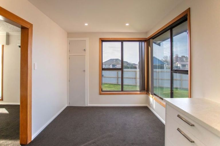 Photo of property in 17 Skerten Avenue, Hornby, Christchurch, 8042