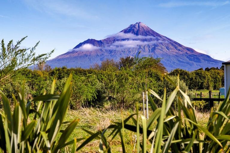 Photo of property in 115b Swansea Road, Stratford, 4332