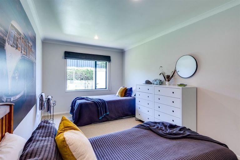 Photo of property in 113 Kent Terrace, Taradale, Napier, 4112