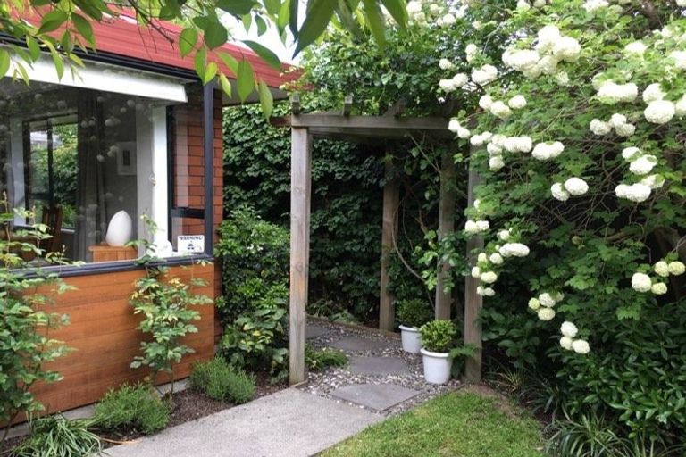 Photo of property in 42/a Ward Street, Addington, Christchurch, 8024