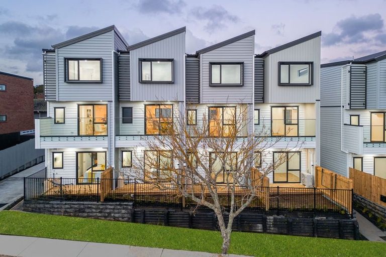 Photo of property in 8/2 Hyde Street, Manurewa East, Auckland, 2102