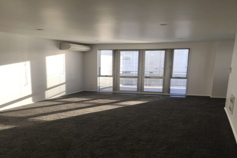 Photo of property in 2/5 Cross Street, Phillipstown, Christchurch, 8011