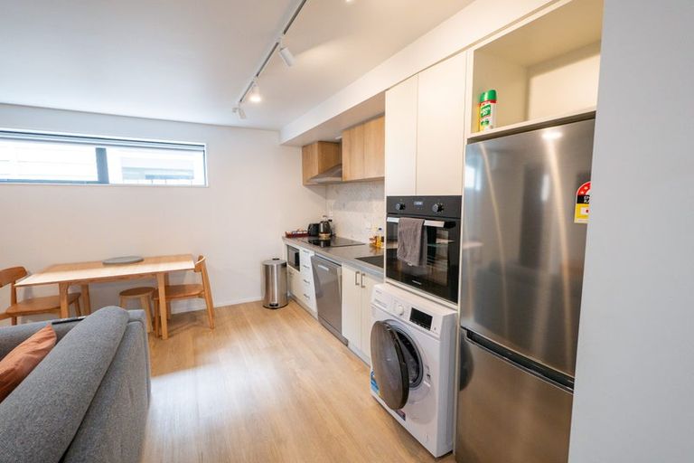 Photo of property in 241 Castle Street, Dunedin Central, Dunedin, 9016