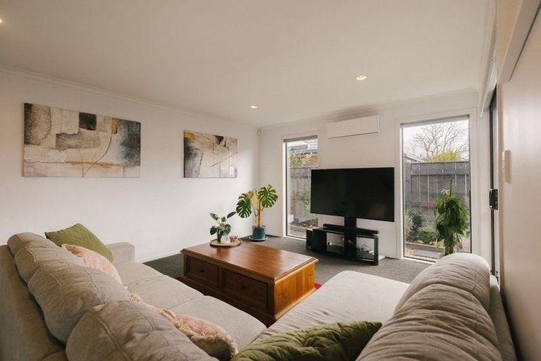 Photo of property in 145 Grey Street, Palmerston North, 4410