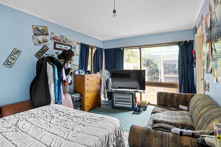 Photo of property in 19 Tainui Road, Titirangi, Auckland, 0604