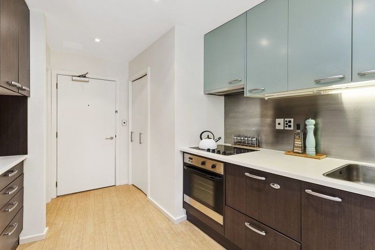 Photo of property in Colmar Brunton House, 182u8 Wakefield Street, Te Aro, Wellington, 6011