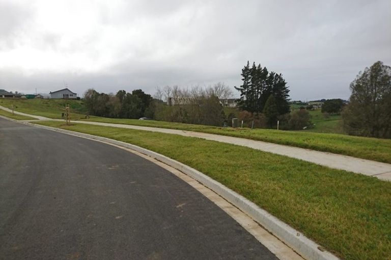 Photo of property in 12 Thomason Crescent, Pokeno, 2402