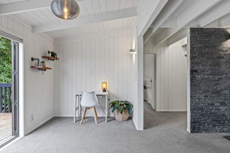 Photo of property in 41 Taioma Crescent, Te Atatu Peninsula, Auckland, 0610