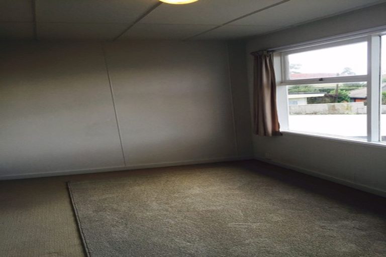 Photo of property in 61 Mellons Bay Road, Mellons Bay, Auckland, 2014