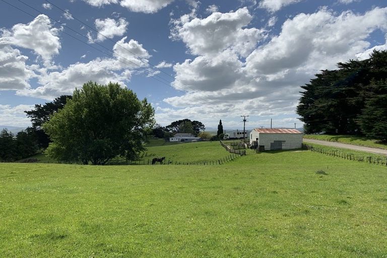 Photo of property in 220 Old Hill Road, Porangahau, 4291