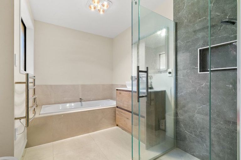 Photo of property in 20 Old Lexie Way, Pokeno, 2471