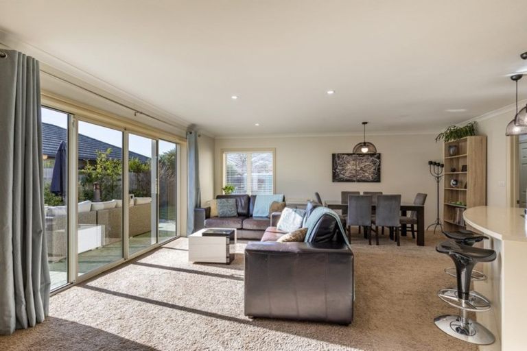 Photo of property in 9 Lassen Place, Stoke, Nelson, 7011