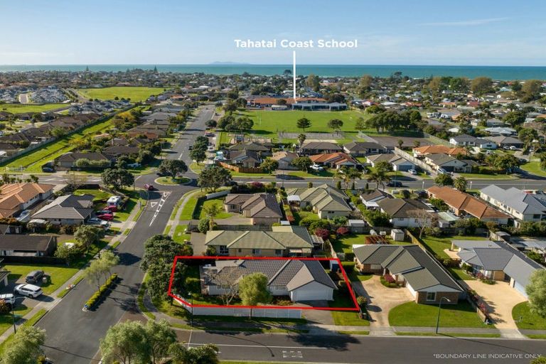 Photo of property in 1 Appaloosa Place, Papamoa Beach, Papamoa, 3118