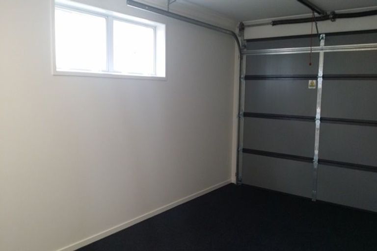 Photo of property in 3 Lockheed Street, Hobsonville, Auckland, 0618