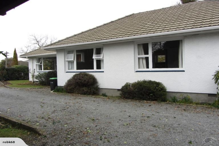 Photo of property in 209 Grahams Road, Burnside, Christchurch, 8053