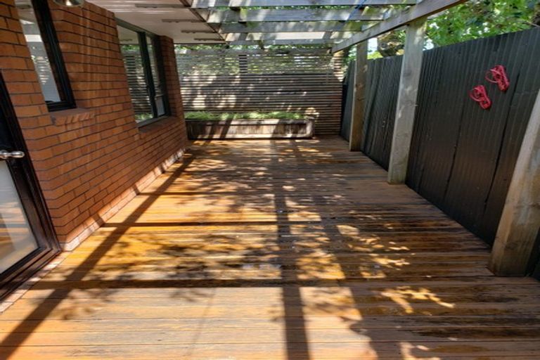 Photo of property in 42/a Ward Street, Addington, Christchurch, 8024