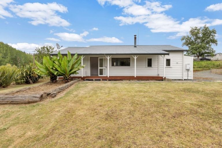 Photo of property in 590 Murray Road, Tangowahine, Dargaville, 0372