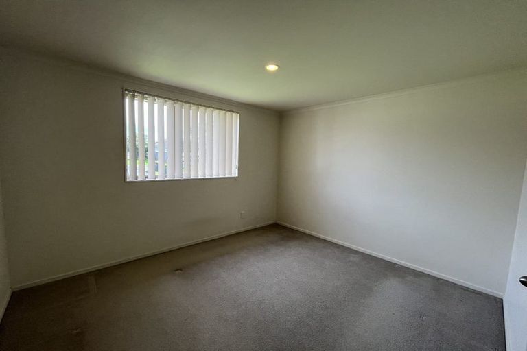 Photo of property in 25 Margarita Rise, Pukekohe, 2120