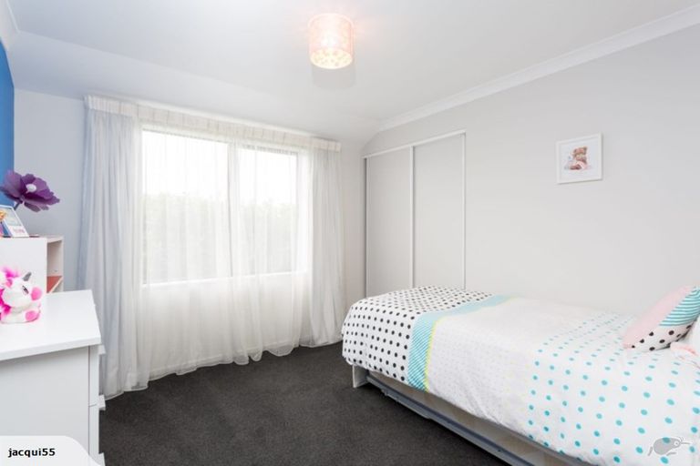 Photo of property in 10 Greenstone Street, Rolleston, 7614