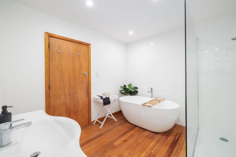 Photo of property in 51a Bowenvale Avenue, Cashmere, Christchurch, 8022