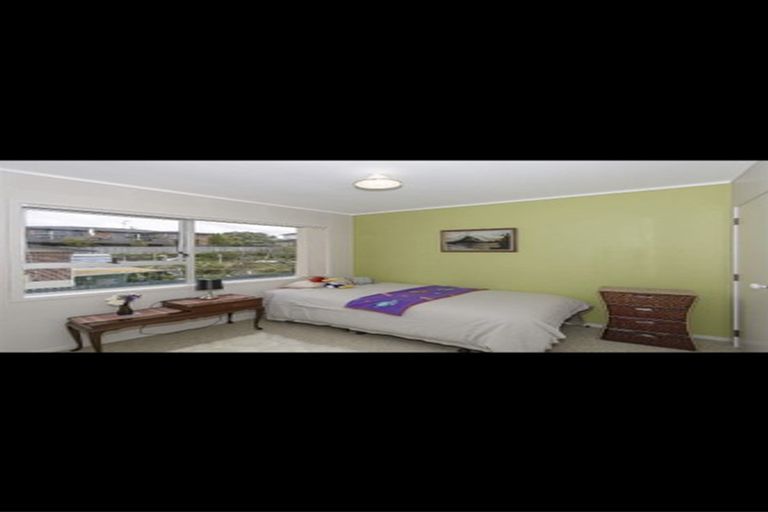 Photo of property in 1/20 Merchant Avenue, Te Atatu South, Auckland, 0610