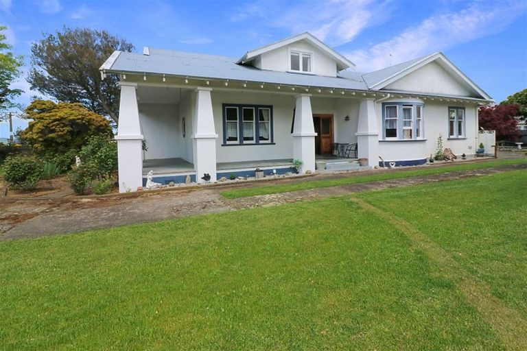 Photo of property in 39 Guy Street, Dannevirke, 4930
