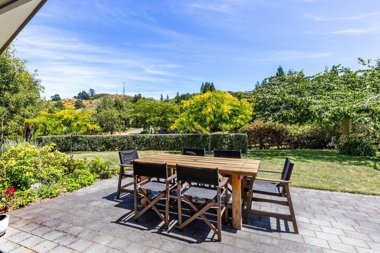 Photo of property in 22 Maple Grove, Acacia Bay, Taupo, 3385